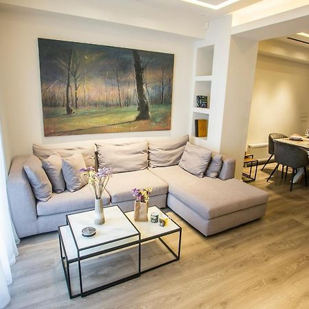 The Lux2 A Gorgeous Apartment Салоники Экстерьер фото