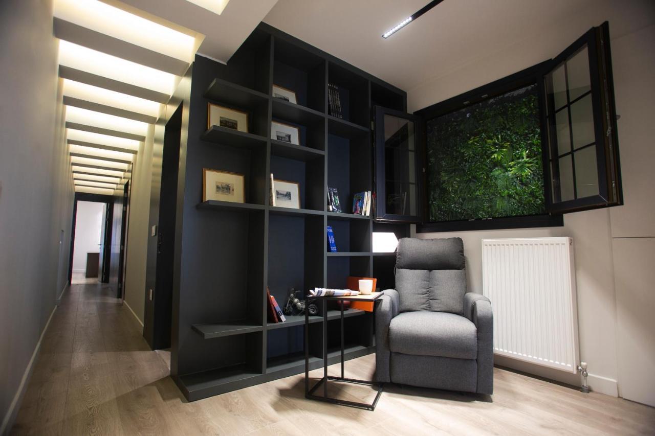 The Lux2 A Gorgeous Apartment Салоники Экстерьер фото