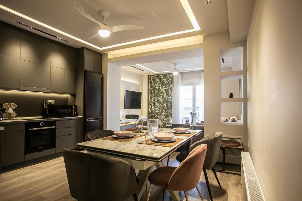 The Lux2 A Gorgeous Apartment Салоники Экстерьер фото