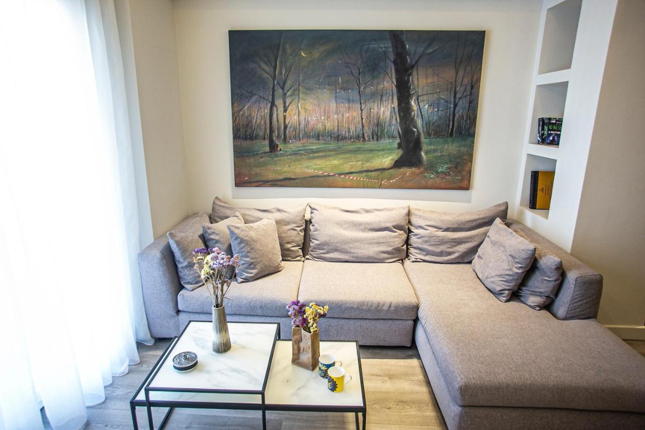 The Lux2 A Gorgeous Apartment Салоники Экстерьер фото
