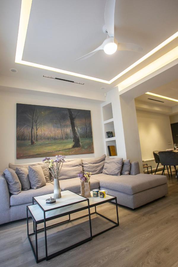 The Lux2 A Gorgeous Apartment Салоники Экстерьер фото