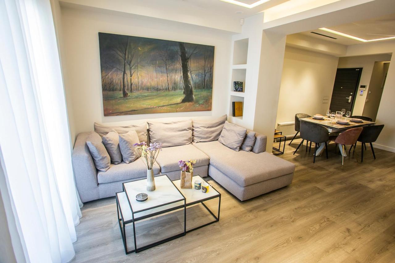 The Lux2 A Gorgeous Apartment Салоники Экстерьер фото